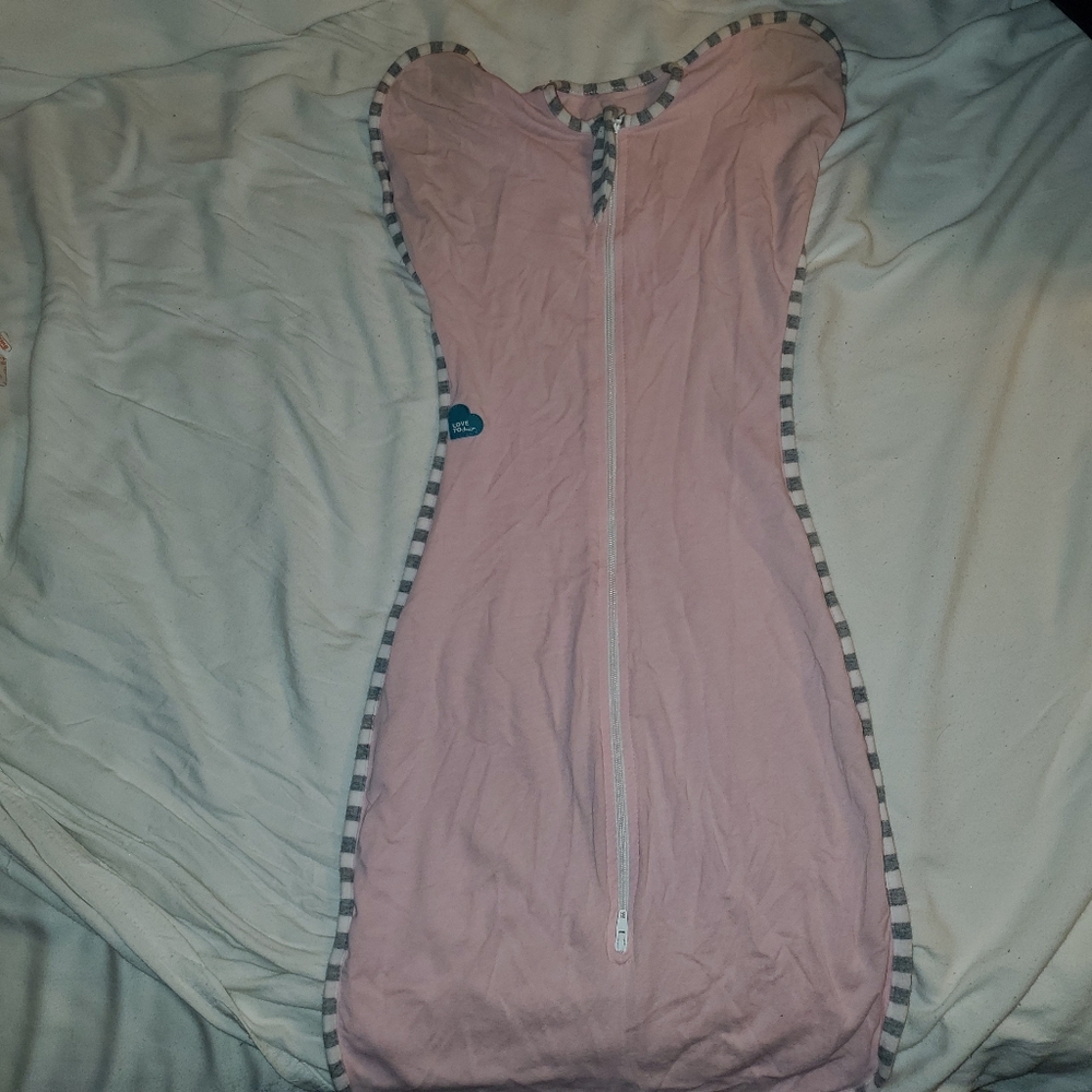 Medium Love to Dream swaddle up